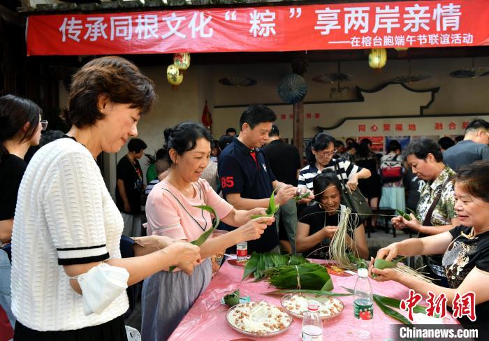 世界性大难题中午吃什么