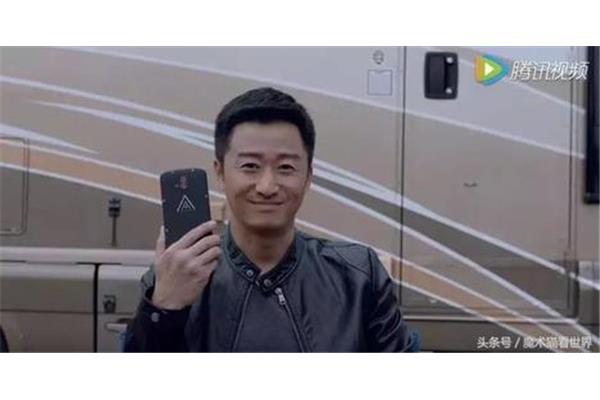 吴京用的什么手机,内狼勇士2 吴京用的什么手机
